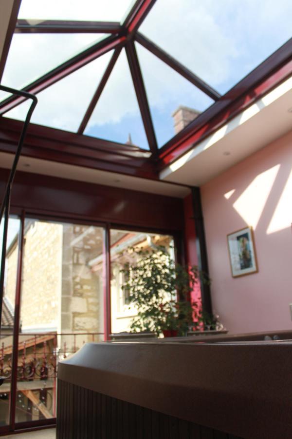 Chambres Et Table D'Hotes, Maisonnettes Individuelles Dans Propriete Privee Vezinnes ภายนอก รูปภาพ
