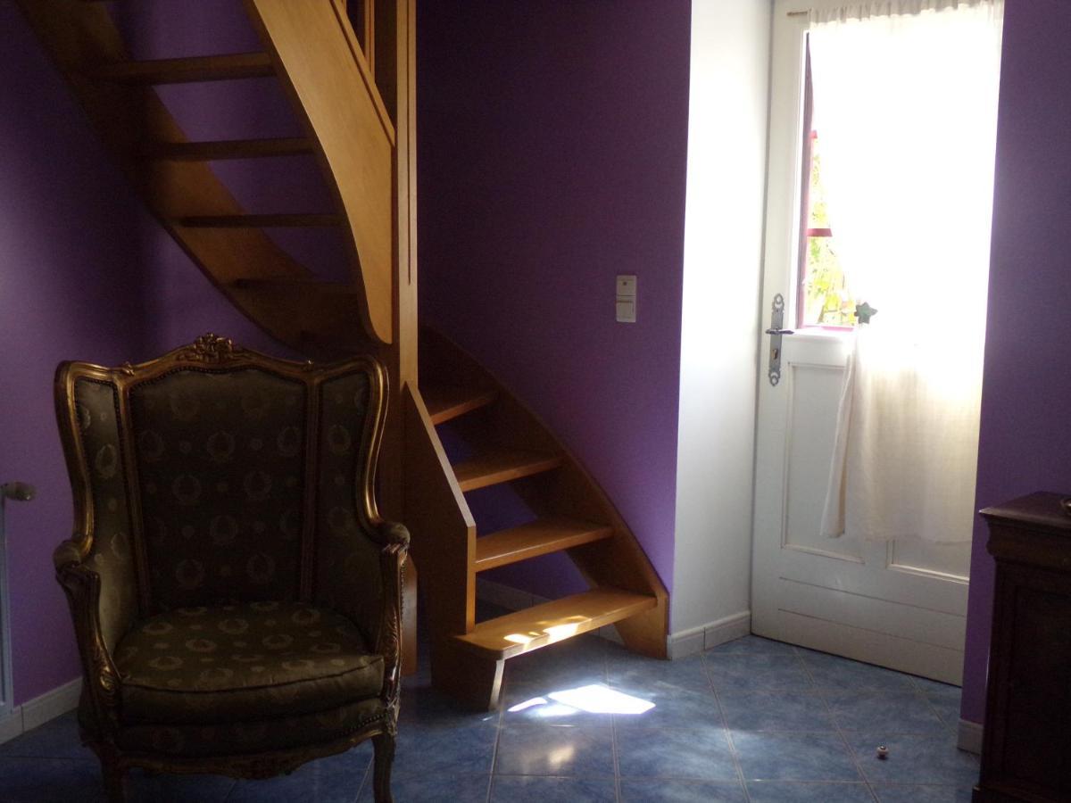 Chambres Et Table D'Hotes, Maisonnettes Individuelles Dans Propriete Privee Vezinnes ภายนอก รูปภาพ