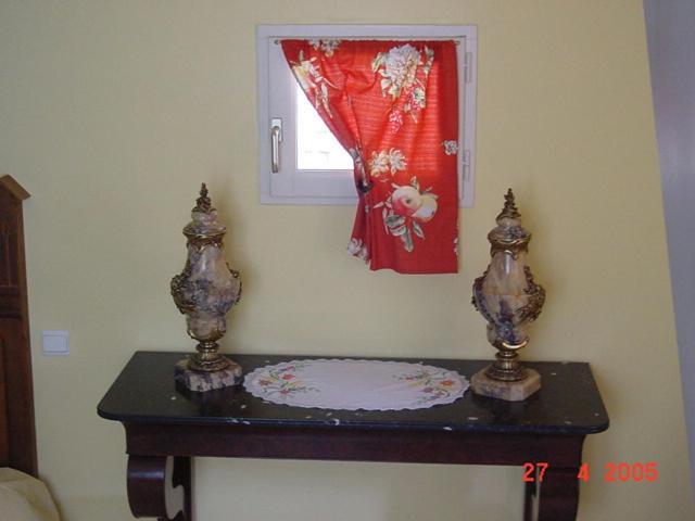 Chambres Et Table D'Hotes, Maisonnettes Individuelles Dans Propriete Privee Vezinnes ภายนอก รูปภาพ